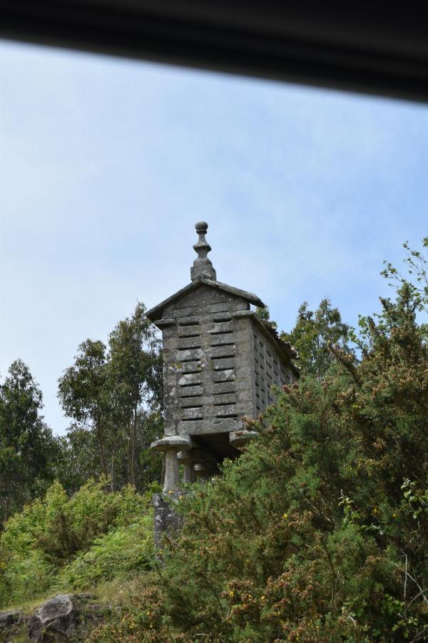 Pension De Moraime Exterior photo
